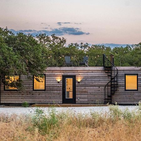 New! The Texas Longhorn-Luxury Container Home Fredericksburg Buitenkant foto